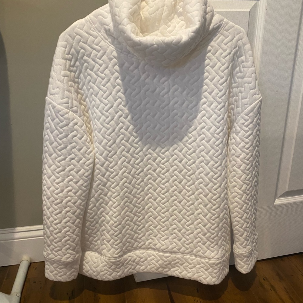 GAP sweatshirt ..